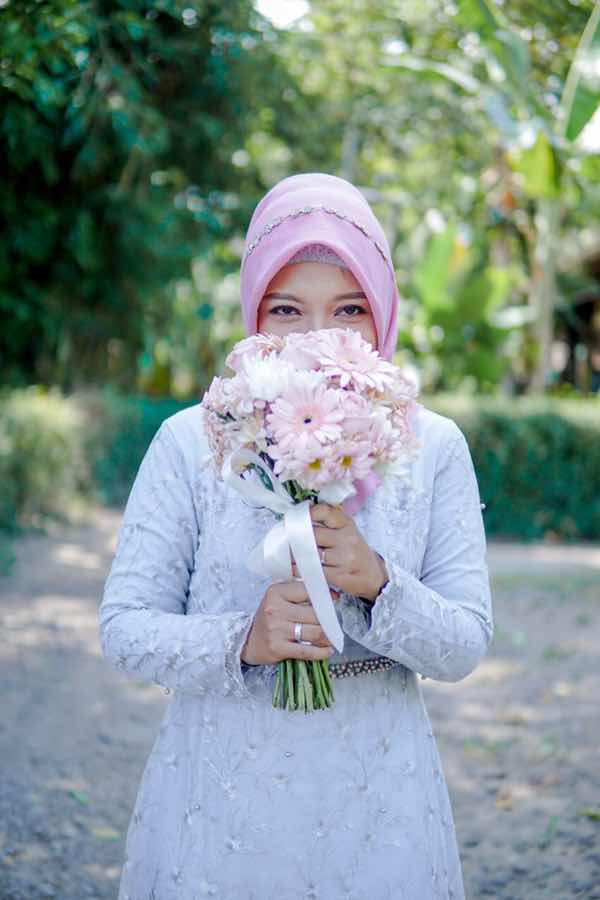 Adindha agustina Melathi profile icon