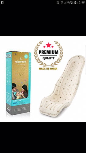 มีแม่ๆคนไหนสนใจเบาะอุ้มเด็กไหมค่ะ ใช้ได้ตั้งแต่แรกเลยค่ของใหม่ไม่เคยหาานการใช้งานค่ะ