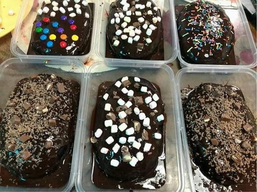 Moist chocolate and Banana plain Cupcake