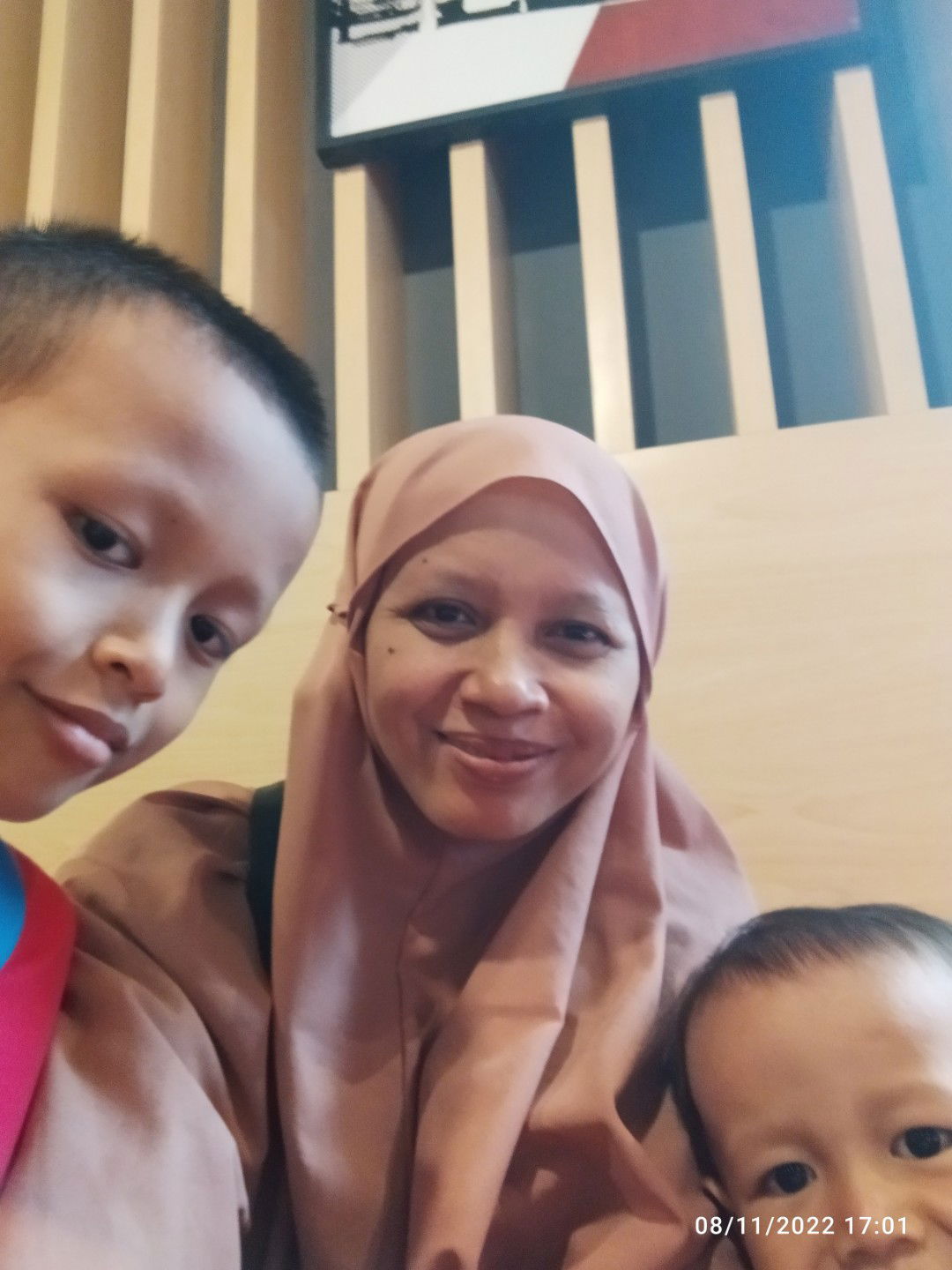 bunda yuli profile icon