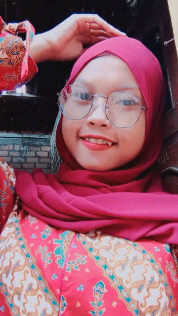 Rismanuraini profile icon