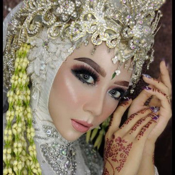 Okky Aprilia profile icon