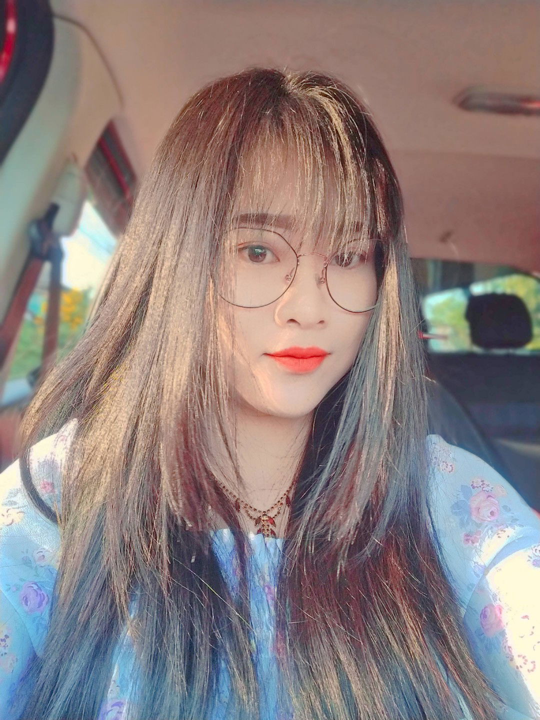 Thapanee profile icon