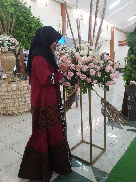 Nur Ani profile icon