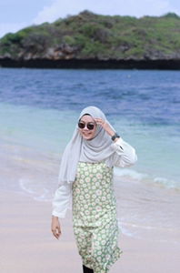 Nina Paradesia profile icon