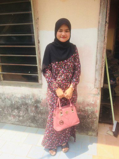 Aza Rina profile icon