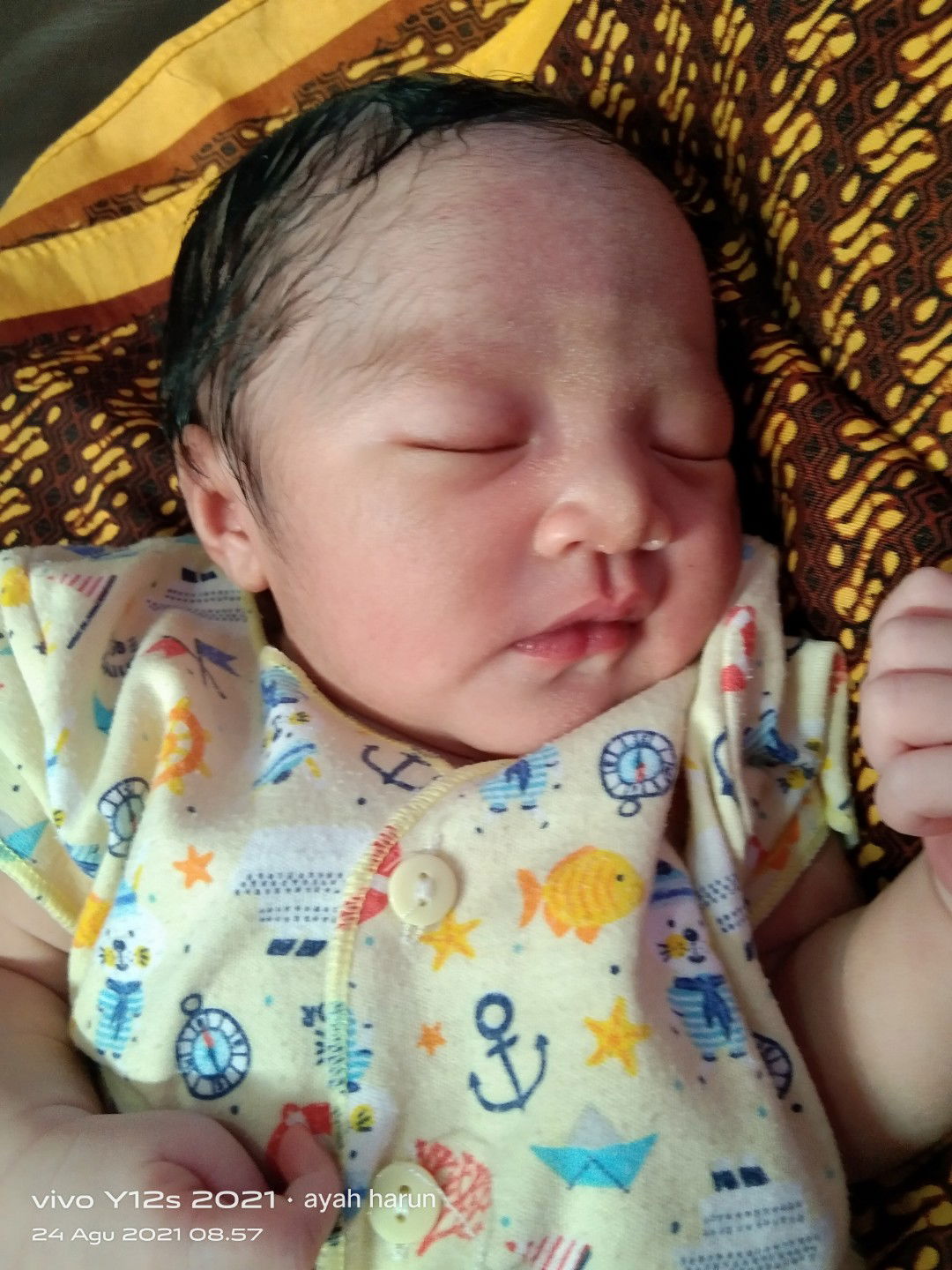 adeva harun profile icon