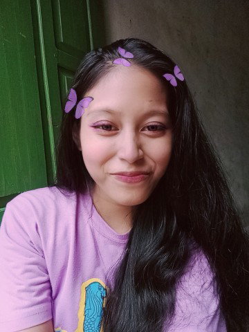 tri indah sari profile icon
