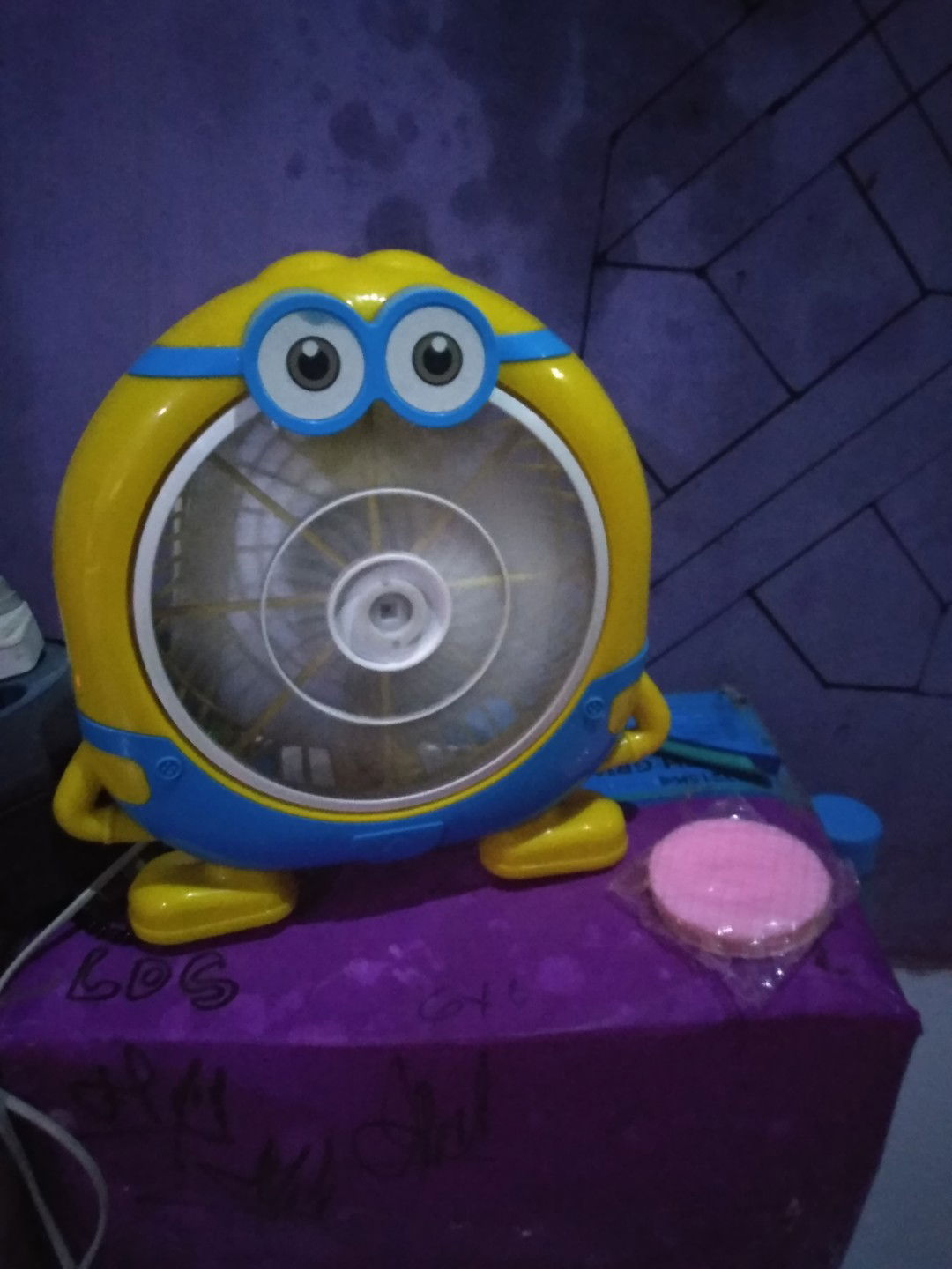 dwi Wahyuni profile icon