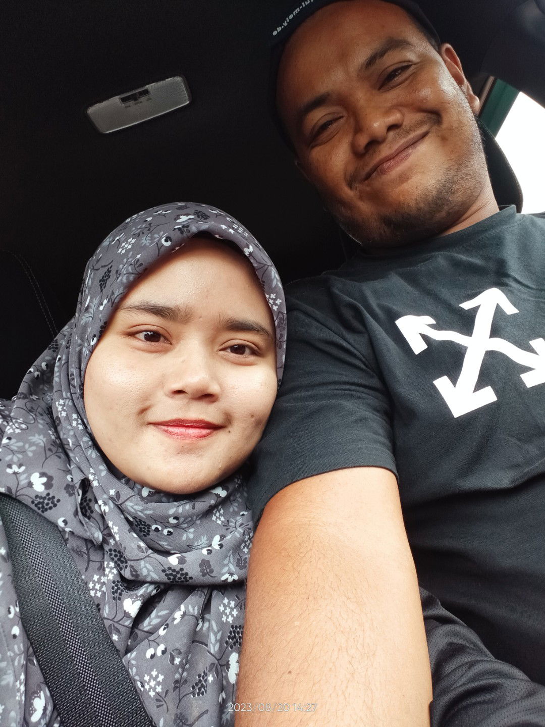 nurul hidayah profile icon