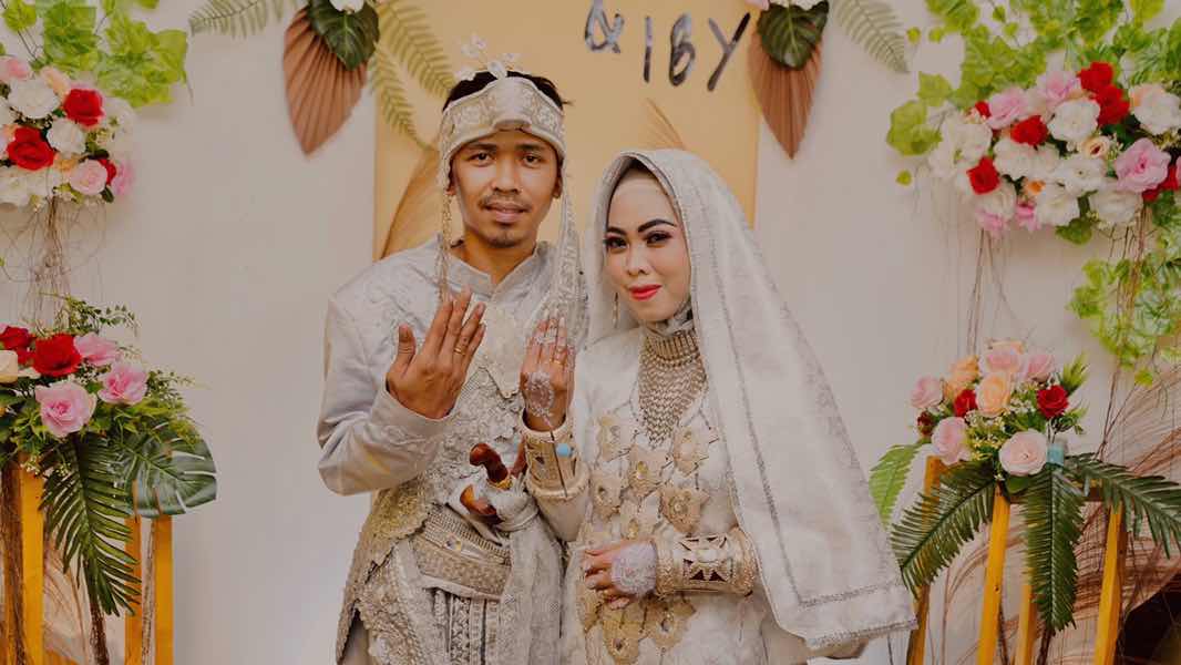 Nur Arhiby profile icon