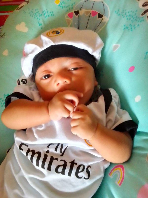 Nur Azizah profile icon