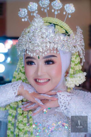 Etik Sulistyowati profile icon