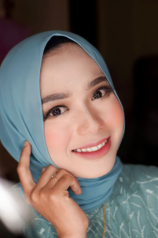 Rohmatunnisa profile icon