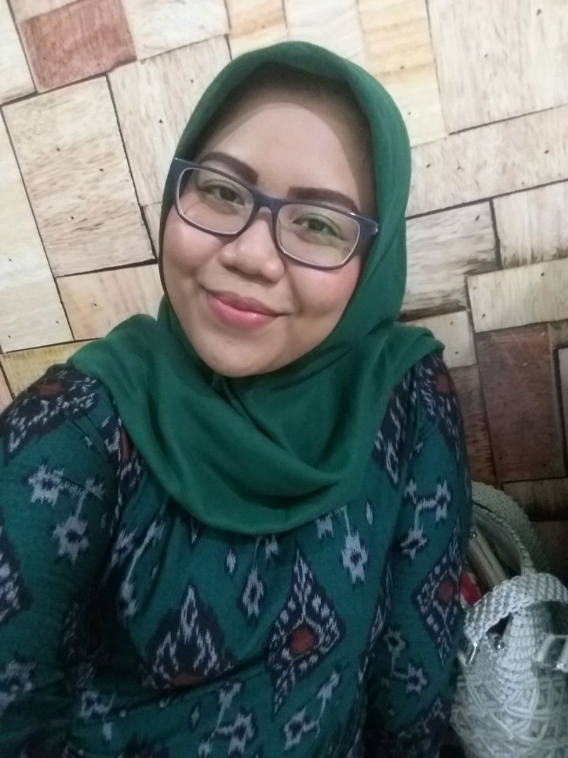 Desti Tyas profile icon