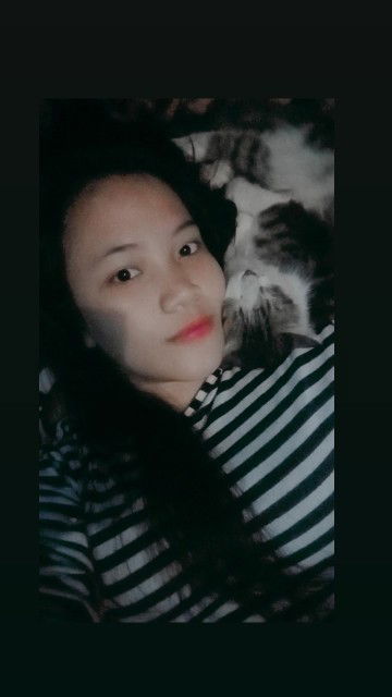 ulya hafis profile icon