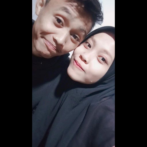 Siti Mutmainah profile icon