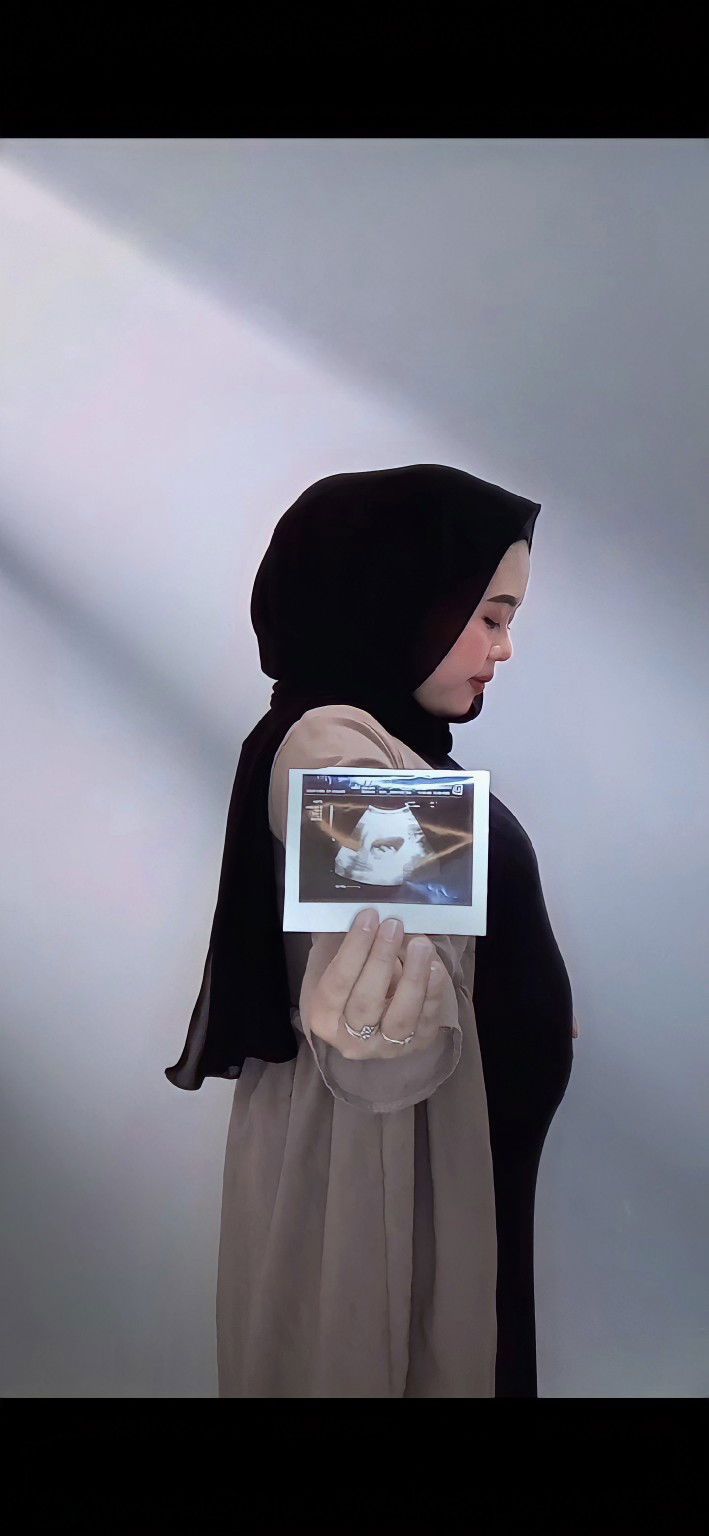 Iis Laelasari profile icon