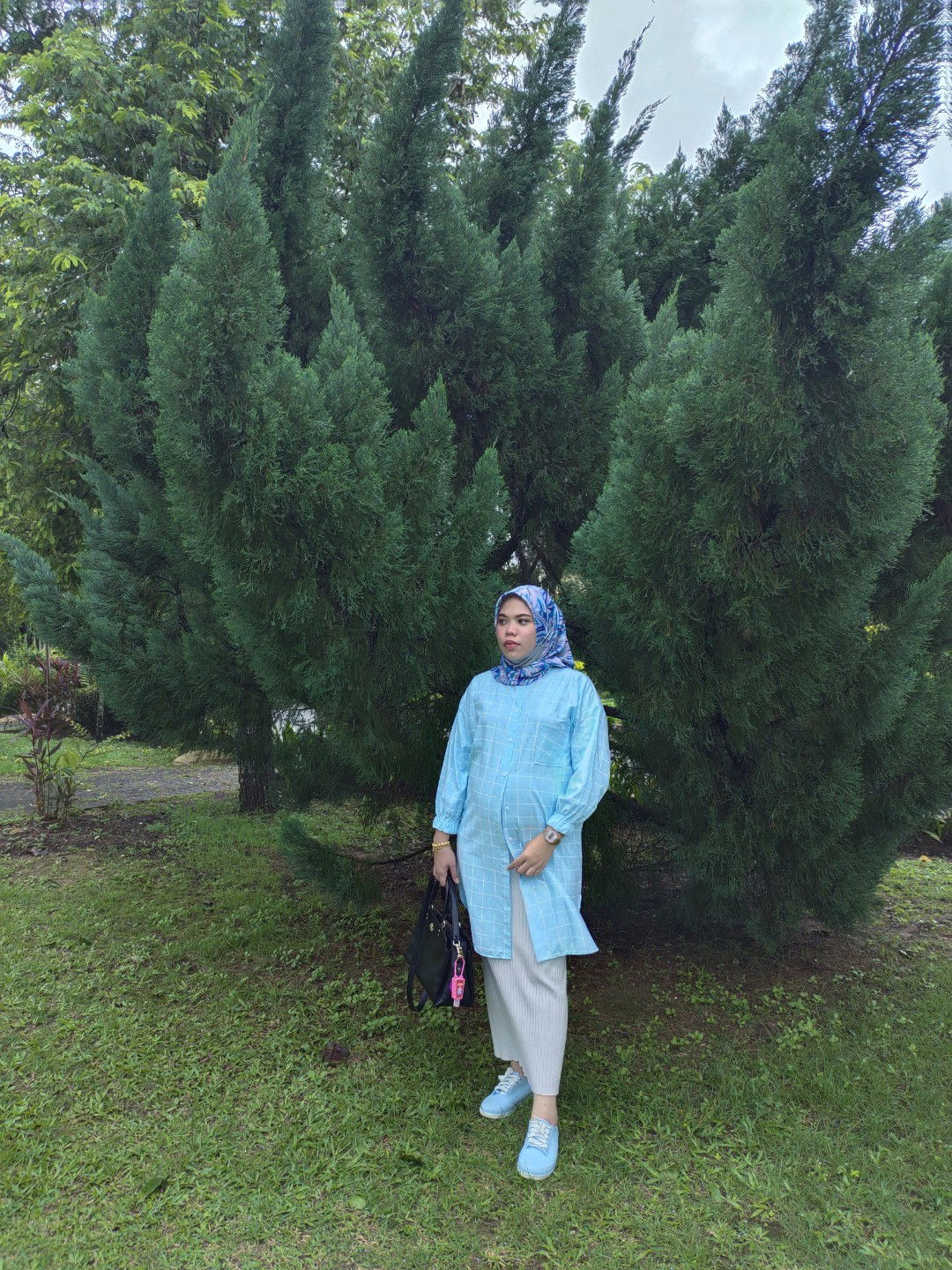 Amira Nazri profile icon