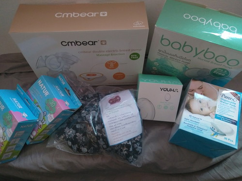 เครื่องปั้มนม