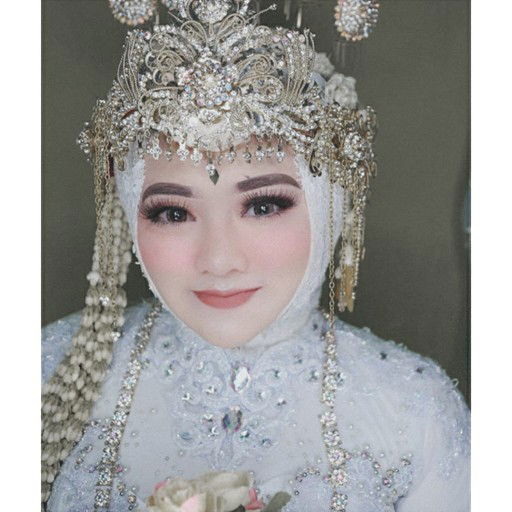 Sri Suryani profile icon