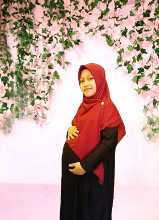 Ria Hardianti profile icon