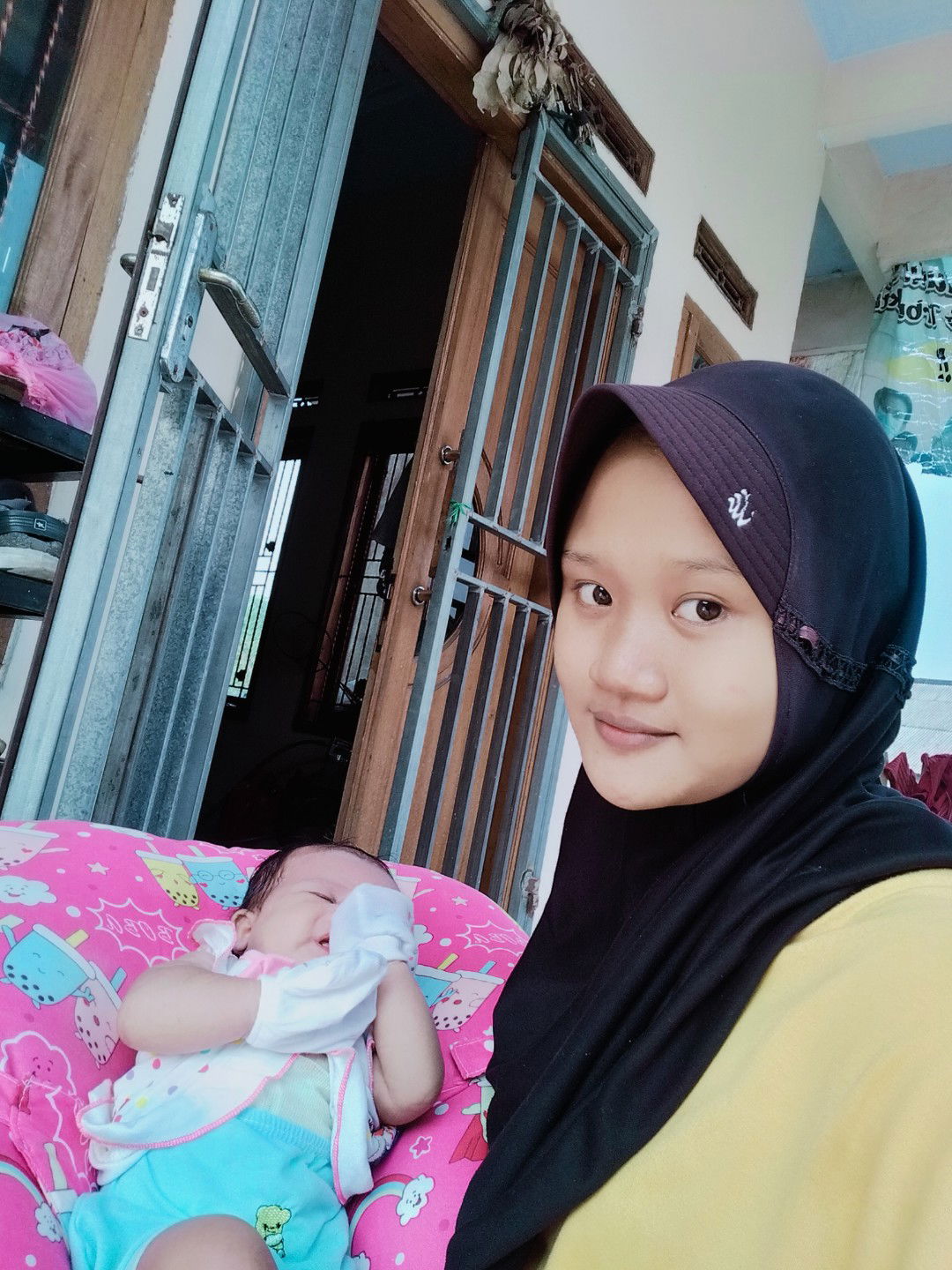 Siti Alfiyah profile icon