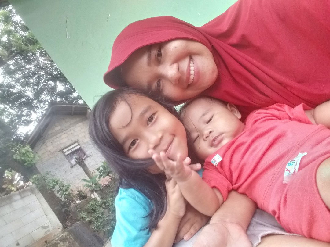 Siti Masyitoh profile icon