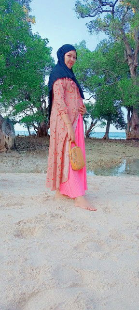 Yuni Kartika profile icon