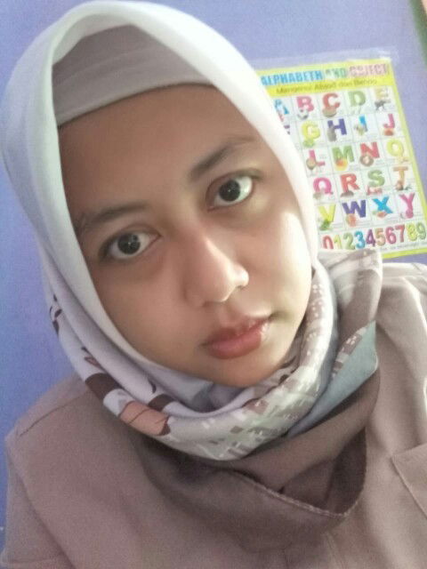 Yuni Nur Wati profile icon