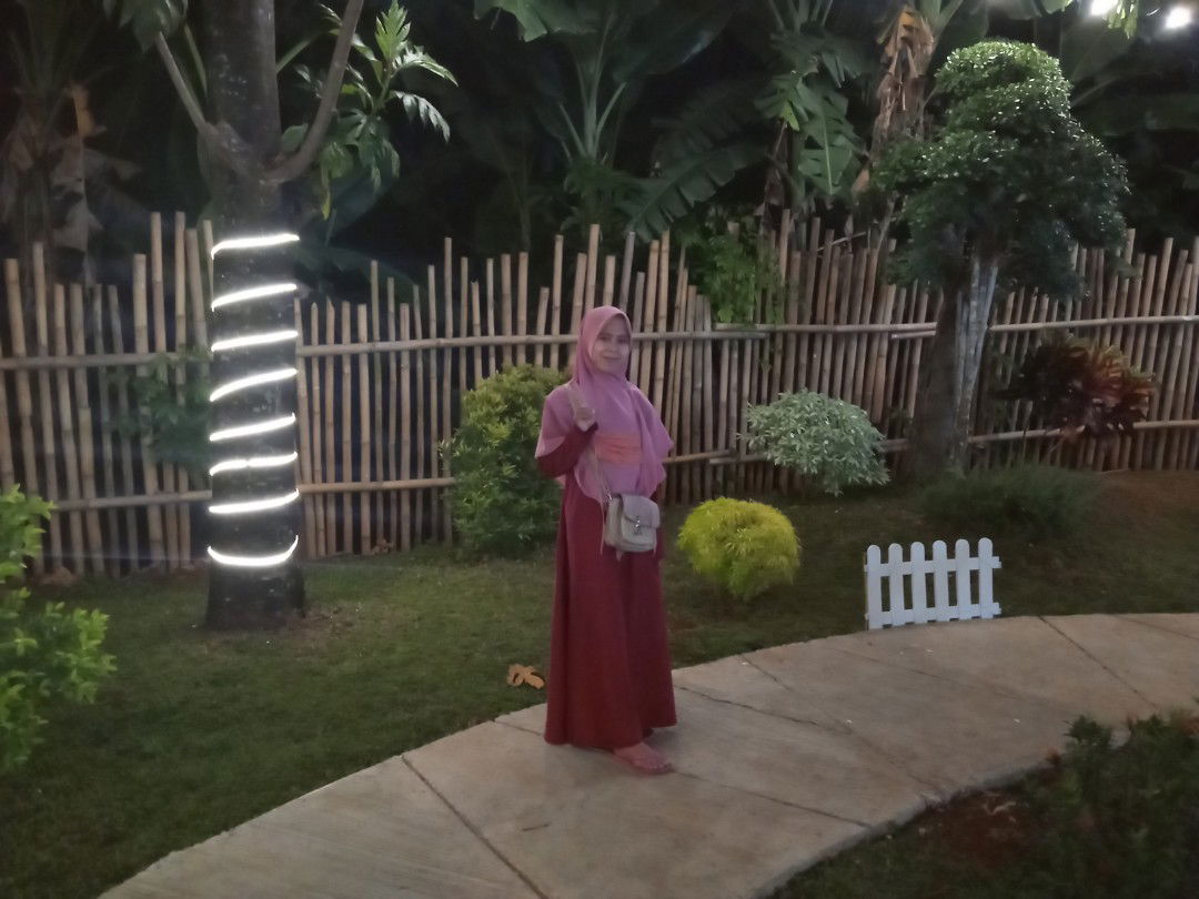 Nur Fadhilah profile icon