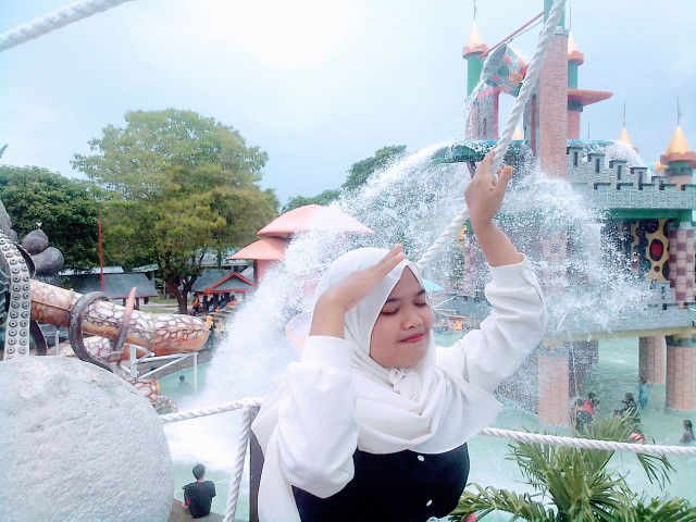 Sukarni Nuraini profile icon