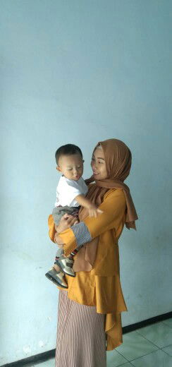 Anita Cahyani profile icon