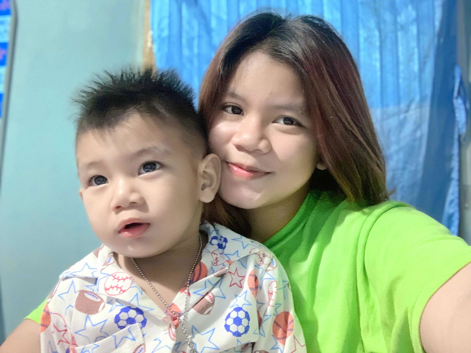 น้ำหนึ่ง ศิริวัฒนานนท์ profile icon