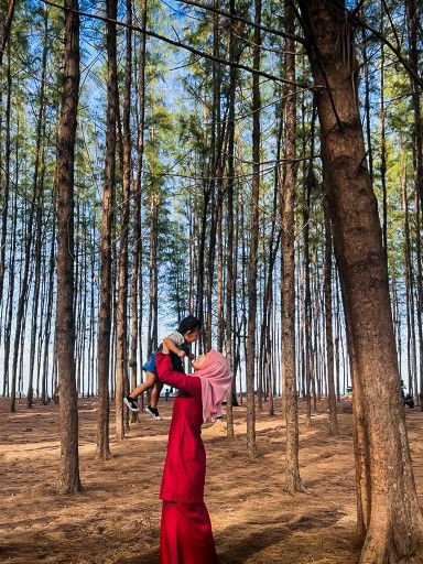 Athirah Aziz profile icon