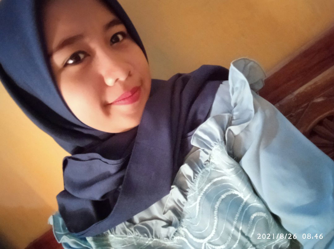 Fitri Yani profile icon