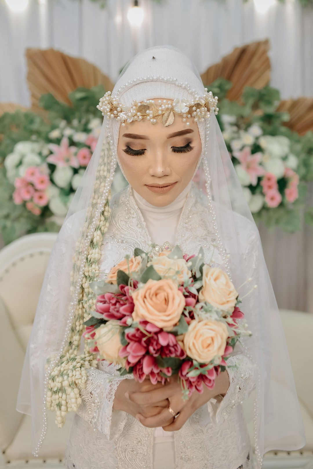 yuli wulansari profile icon