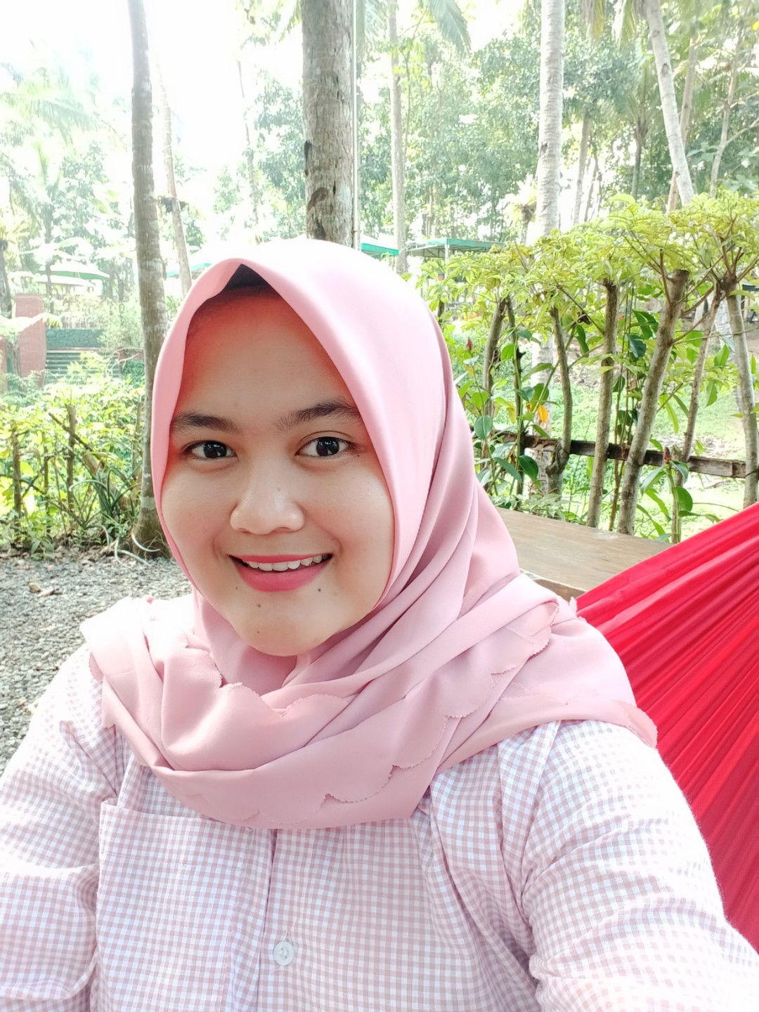 Rifa Fauziah profile icon