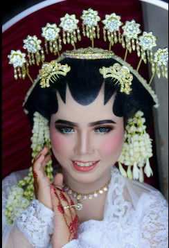 via destiani profile icon