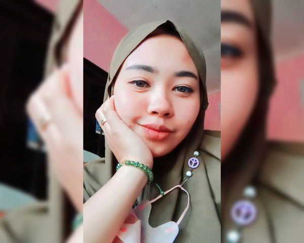 ucy aririzky profile icon