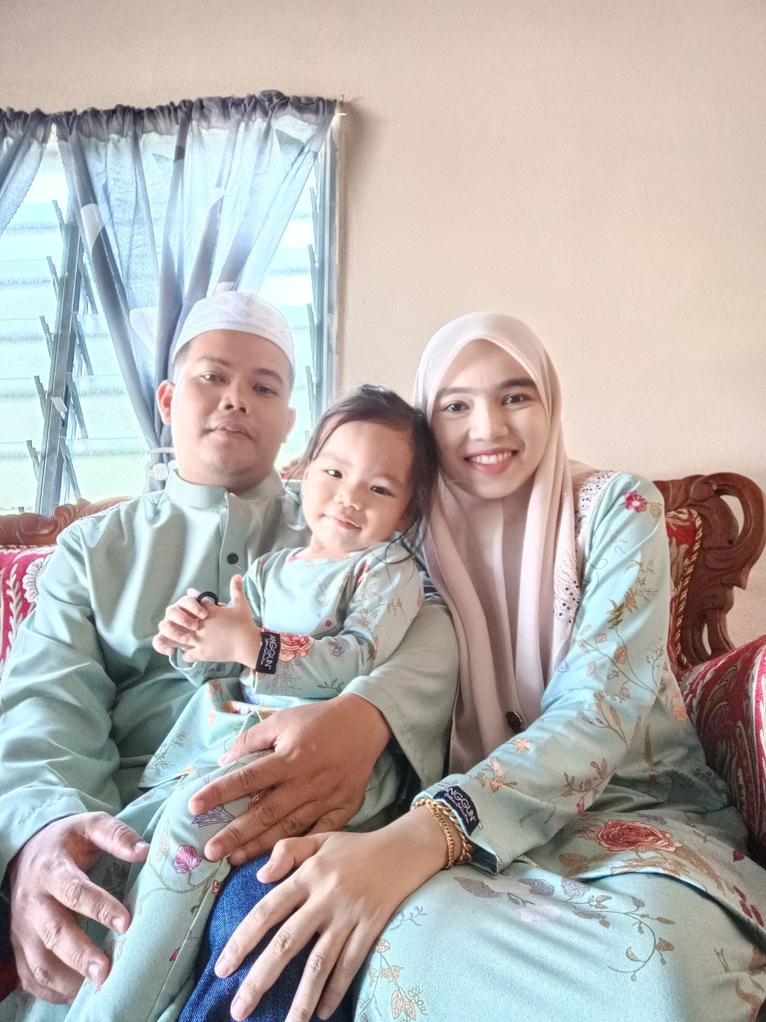 Rose Fahada profile icon