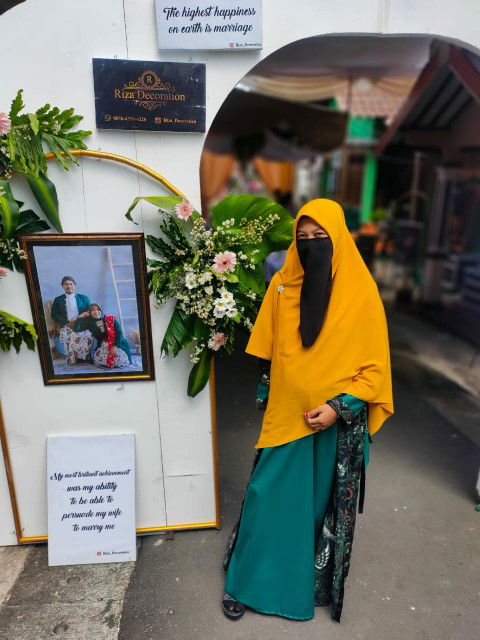 Astri Handayaningsih profile icon