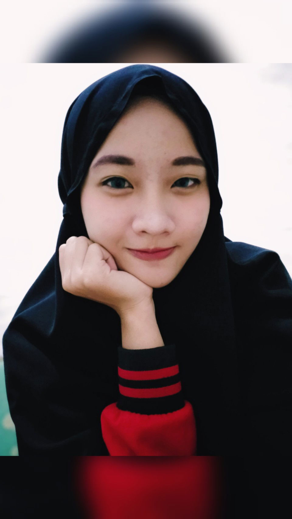 Indri Bahari profile icon