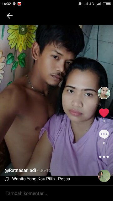 Ratnasari addi profile icon