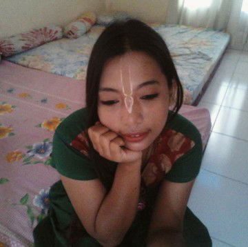 Ayu Laksmi ekadasi profile icon