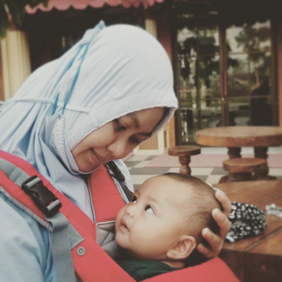 Eka Hapsari profile icon