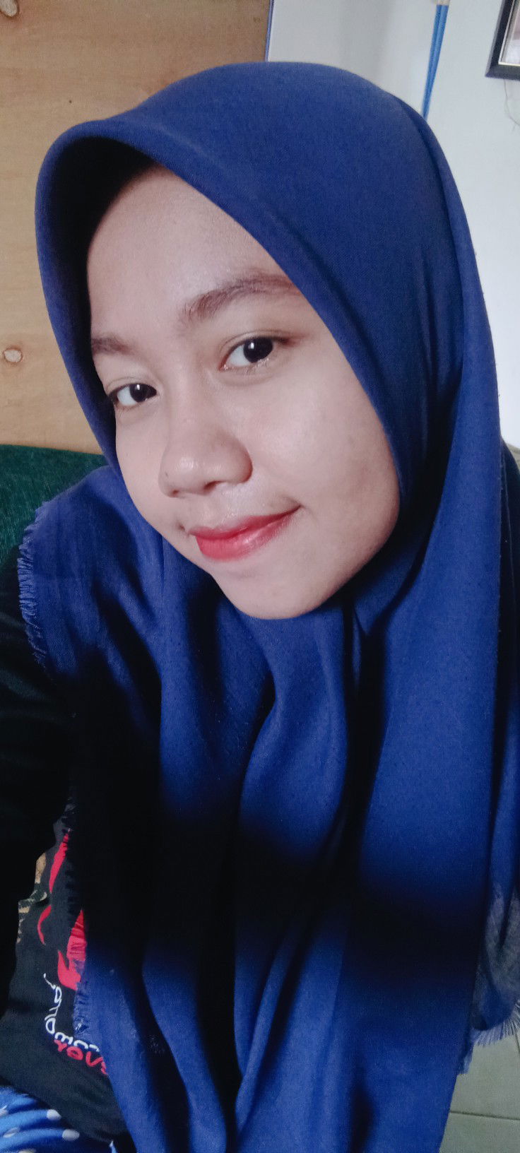 NUR AINI profile icon