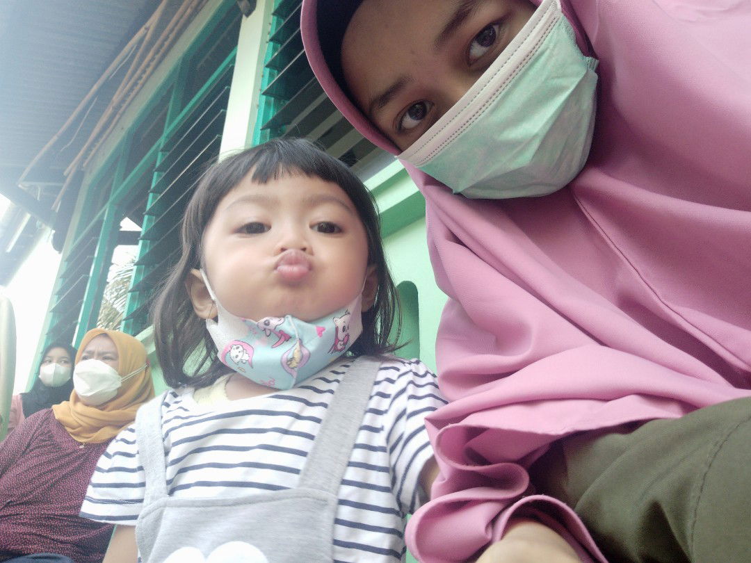 Tri Sugiarsih profile icon