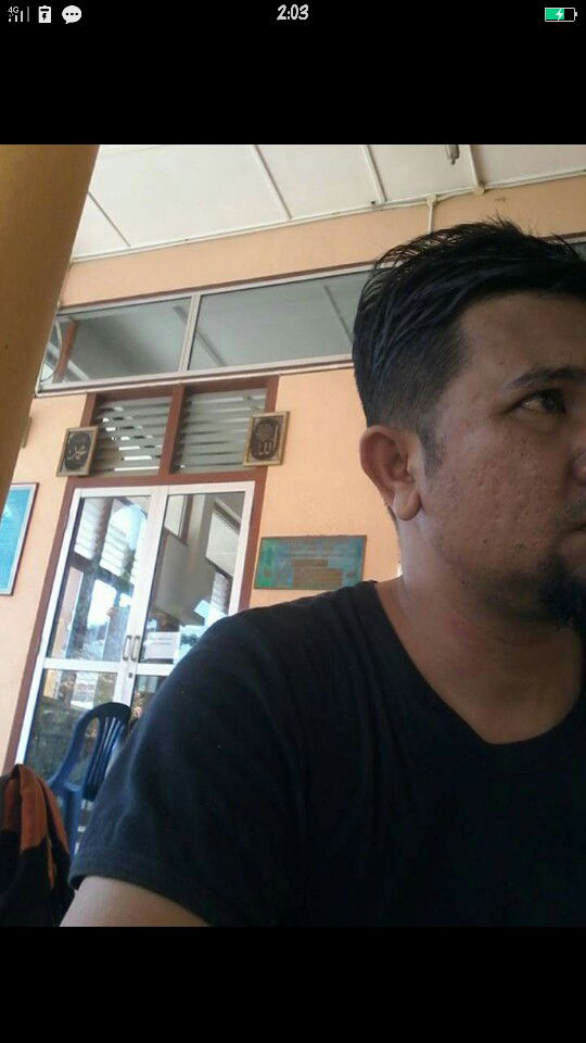 Rusli Hassan profile icon