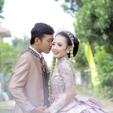 erlia putri19 profile icon